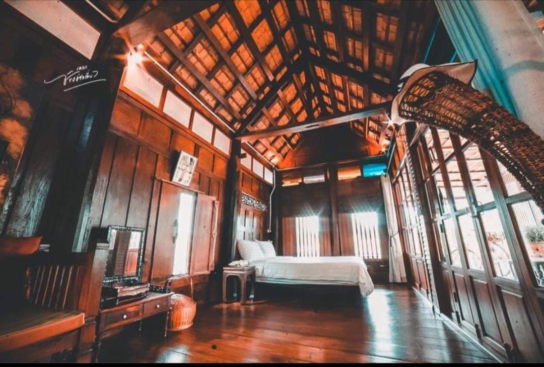 Rustic​ Charm​ Suphan​ Ban Tha Pong Екстериор снимка