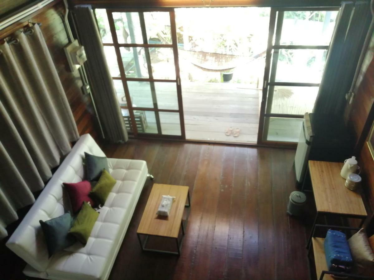 Rustic​ Charm​ Suphan​ Ban Tha Pong Екстериор снимка