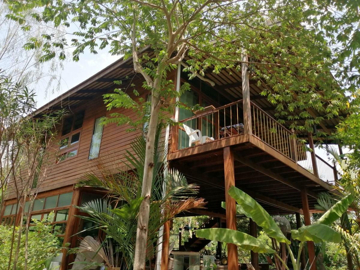 Rustic​ Charm​ Suphan​ Ban Tha Pong Екстериор снимка